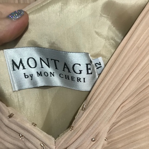 Mongtage formal gown. - Picture 5 of 8